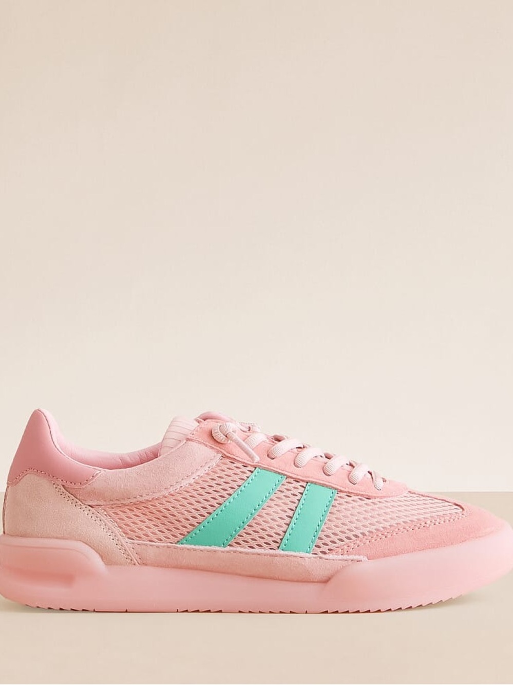 Steve Madden Verdict Sneaker - Picture 2 of 9